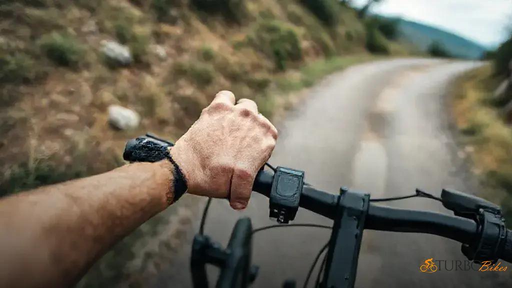  Acelerador meio punho: como funciona e para quem é indicado