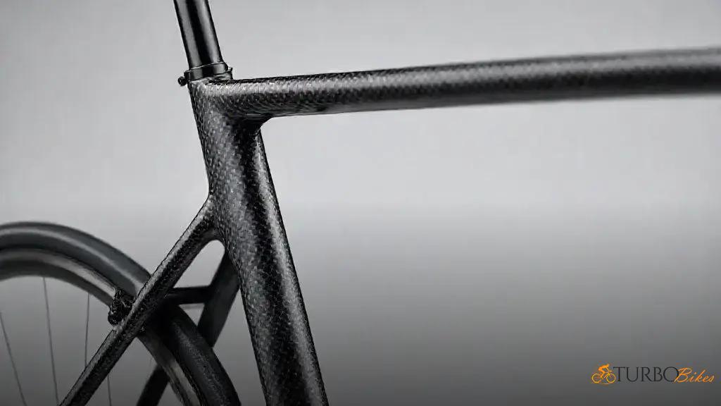  Fibra de carbono de última geração: mais leve e mais rígida